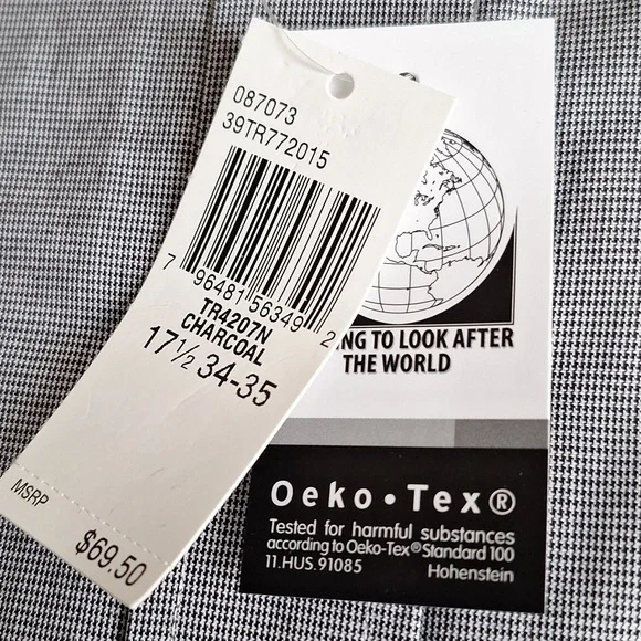 BNWT button down shirt - Picture 4 of 4